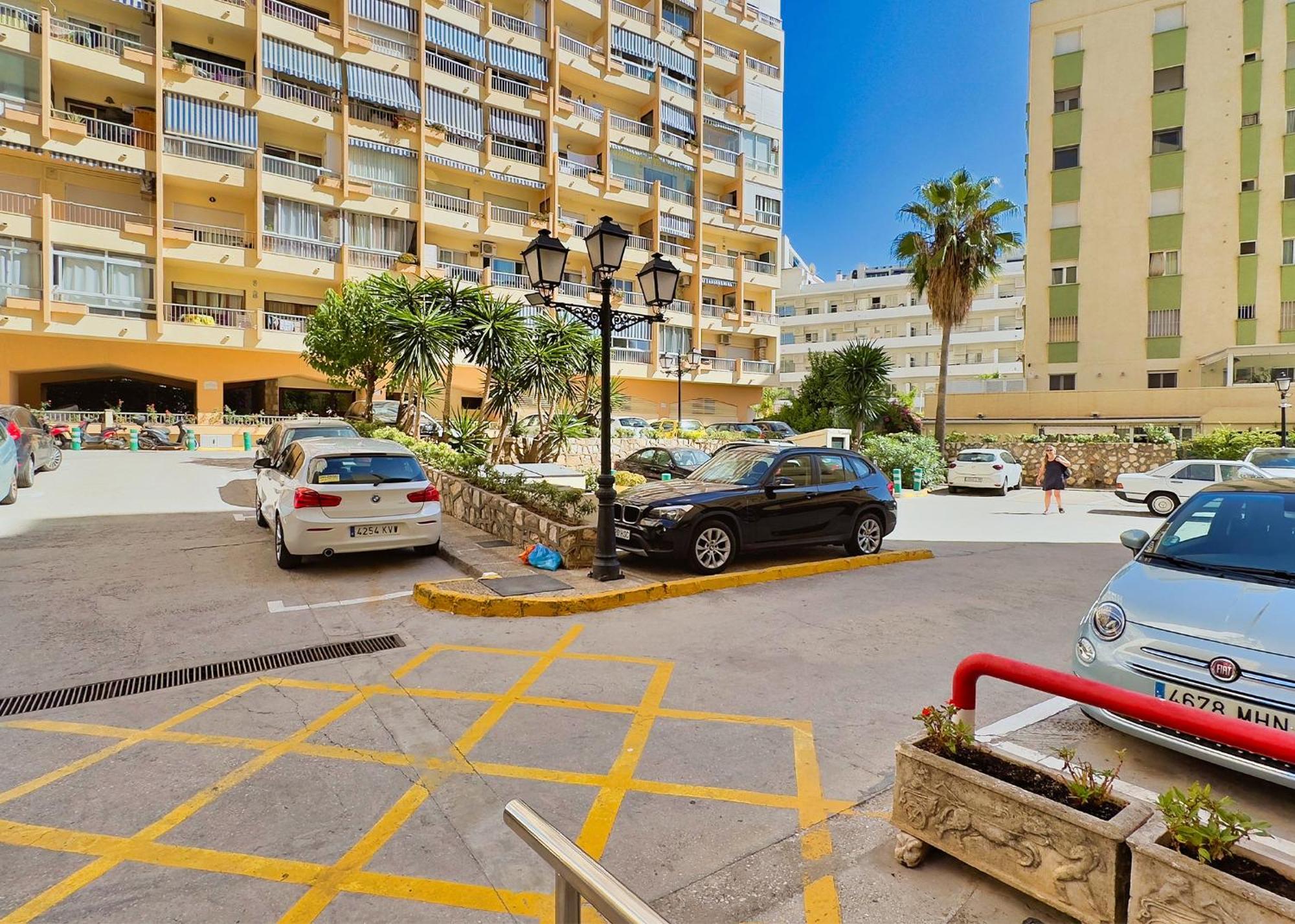 Great On The Beachfront In The Center Of Marbella